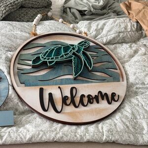 Sea Turtle Welcome Sign Wood Wall Decor with 4 additional inserts